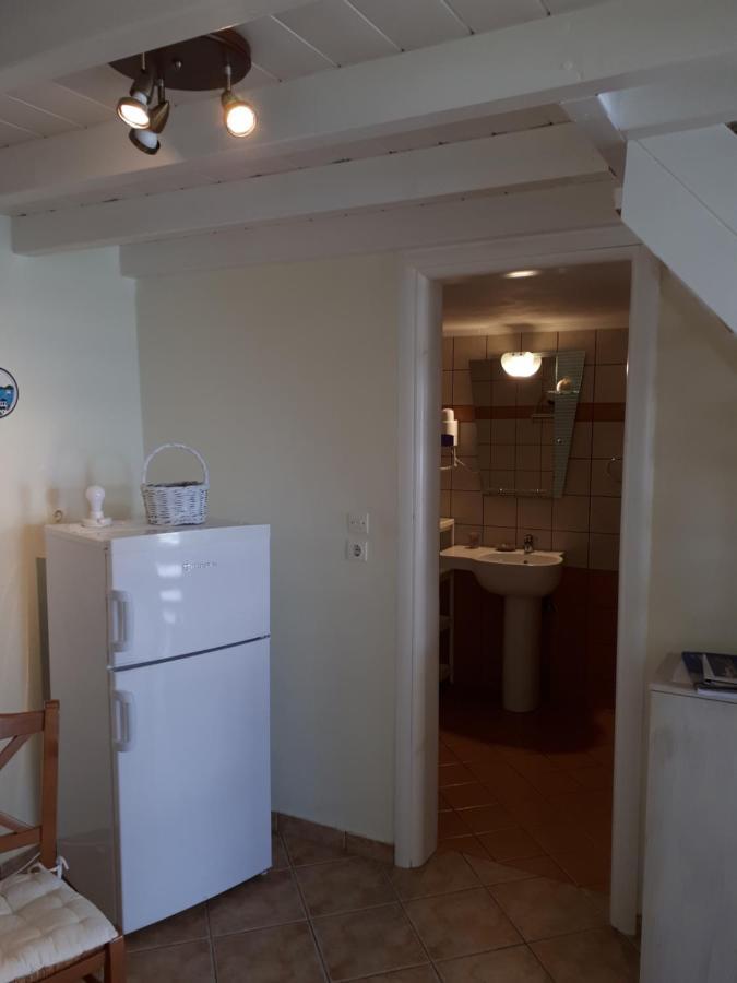 Roula'S Suites Ándros Esterno foto