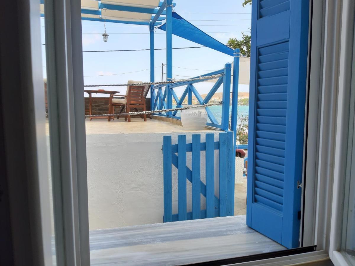 Roula'S Suites Ándros Esterno foto
